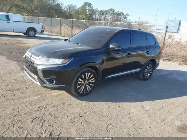 JA4AD3A3XLZ022729 2020 MITSUBISHI OUTLANDER - Image 2