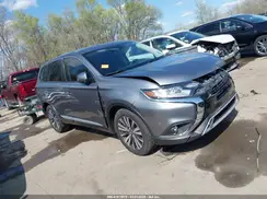 JA4AD3A3XLZ024187 2020 MITSUBISHI OUTLANDER