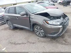 JA4AD3A3XLZ025775 2020 MITSUBISHI OUTLANDER