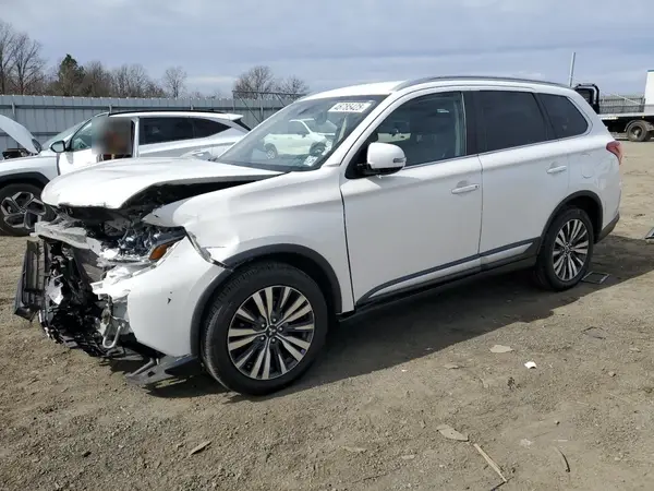 JA4AD3A3XLZ033505 2020 MITSUBISHI OUTLANDER - Image 1