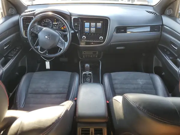 JA4AD3A3XLZ035125 2020 MITSUBISHI OUTLANDER - Image 8