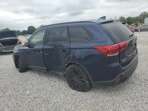 JA4AD3A3XLZ035772 2020 MITSUBISHI OUTLANDER - Image 2