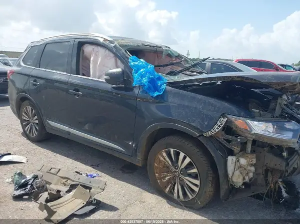 JA4AD3A3XLZ042723 2020 MITSUBISHI OUTLANDER - Image 1