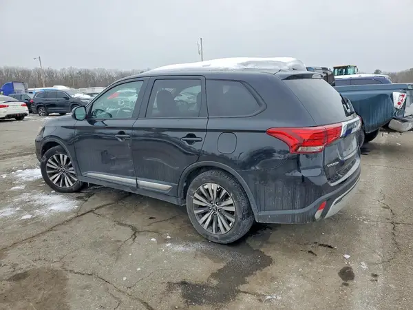 JA4AD3A3XLZ043919 2020 MITSUBISHI OUTLANDER - Image 2