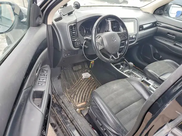 JA4AD3A3XLZ043919 2020 MITSUBISHI OUTLANDER - Image 8