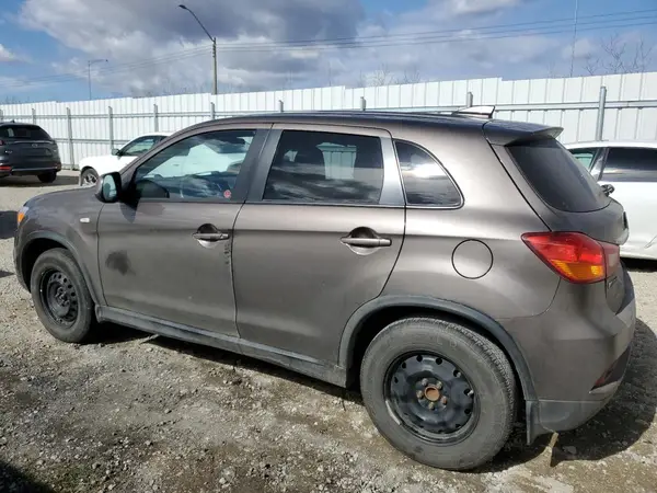 JA4AH3AU7JU601622 2018 MITSUBISHI OUTLANDER - Image 2