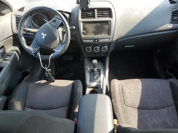 JA4AH3AU9KU602871 2019 MITSUBISHI OUTLANDER - Image 8