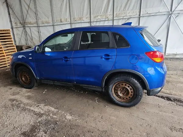 JA4AJ3AU3HZ610755 2017 MITSUBISHI OUTLANDER - Image 2