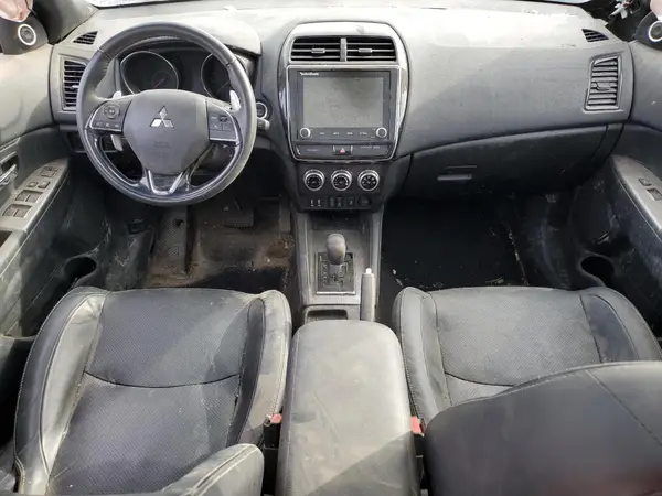 JA4AJ4AW1LU601226 2020 MITSUBISHI OUTLANDER - Image 8