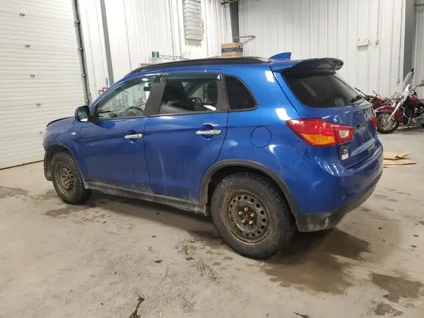 JA4AJ4AWXHZ604569 2017 MITSUBISHI OUTLANDER - Image 2