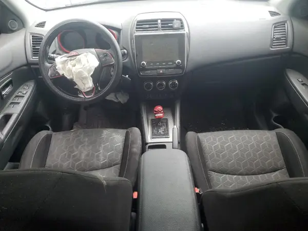 JA4AJVAW1MU602612 2021 MITSUBISHI OUTLANDER - Image 8