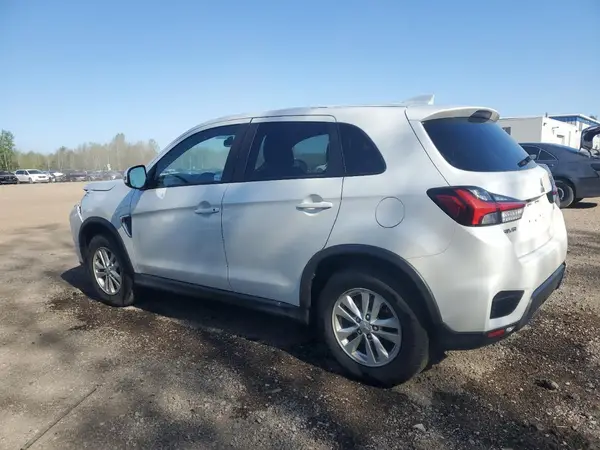 JA4AJVAW3MU602210 2021 MITSUBISHI OUTLANDER - Image 2