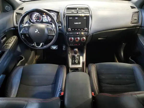 JA4AJVAW7NU600719 2022 MITSUBISHI OUTLANDER - Image 8
