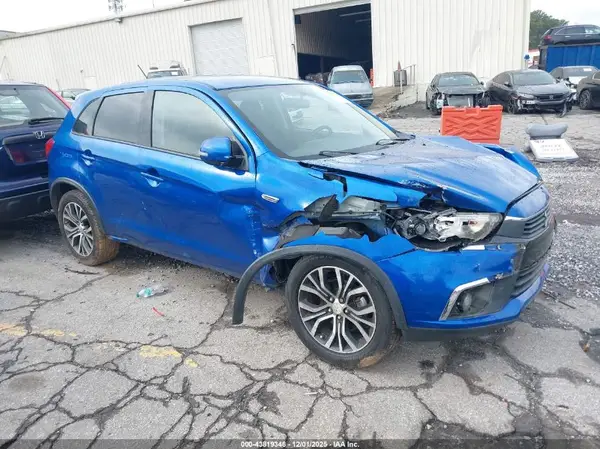 JA4AP3AU0GZ034586 2016 MITSUBISHI OUTLANDER - Image 1