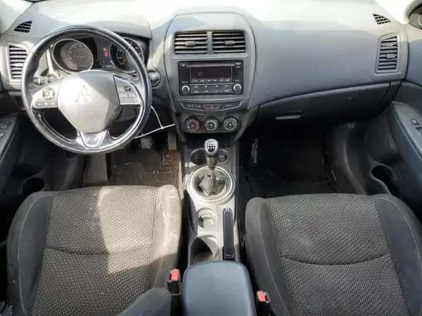 JA4AP3AU0GZ044955 2016 MITSUBISHI OUTLANDER - Image 8