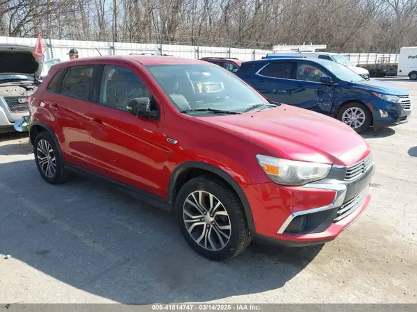 JA4AP3AU0GZ047693 2016 MITSUBISHI OUTLANDER - Image 1