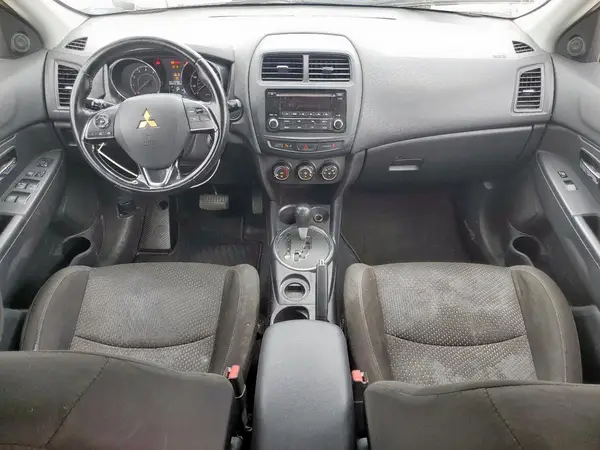 JA4AP3AU0GZ053249 2016 MITSUBISHI OUTLANDER - Image 8