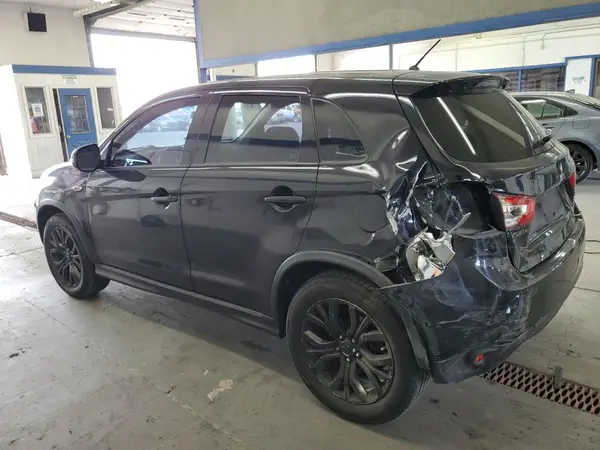 JA4AP3AU0GZ064512 2016 MITSUBISHI OUTLANDER - Image 2