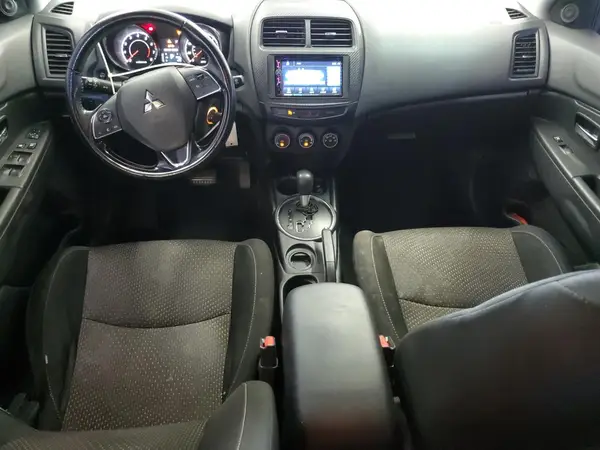 JA4AP3AU0GZ064512 2016 MITSUBISHI OUTLANDER - Image 8