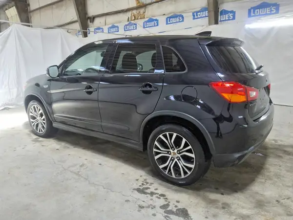 JA4AP3AU0HZ005395 2017 MITSUBISHI OUTLANDER - Image 2