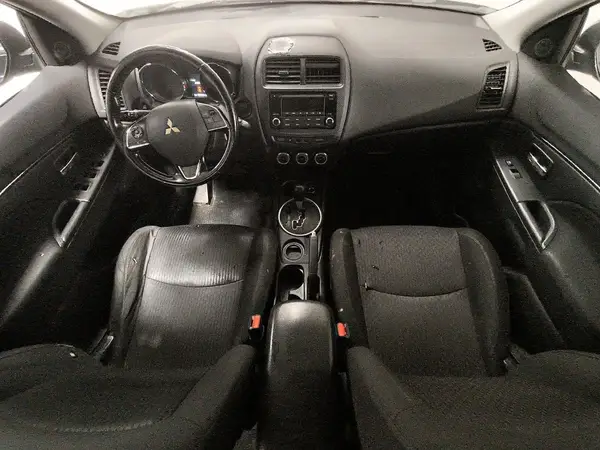 JA4AP3AU0HZ005395 2017 MITSUBISHI OUTLANDER - Image 8