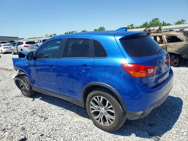 JA4AP3AU0HZ032807 2017 MITSUBISHI OUTLANDER - Image 2