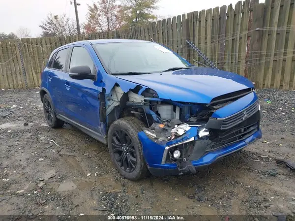 JA4AP3AU0HZ045654 2017 MITSUBISHI OUTLANDER - Image 1
