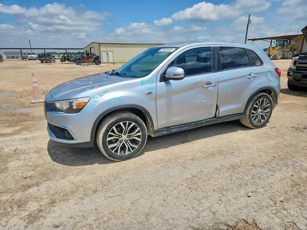 JA4AP3AU0HZ048893 2017 MITSUBISHI OUTLANDER - Image 1