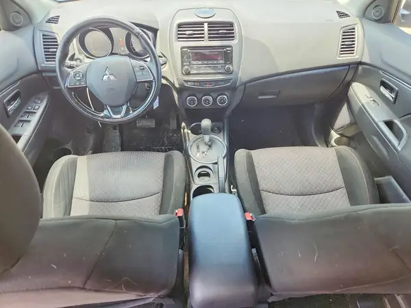 JA4AP3AU0HZ048893 2017 MITSUBISHI OUTLANDER - Image 8