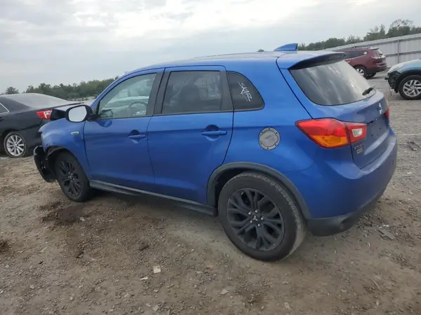 JA4AP3AU0HZ049557 2017 MITSUBISHI OUTLANDER - Image 2