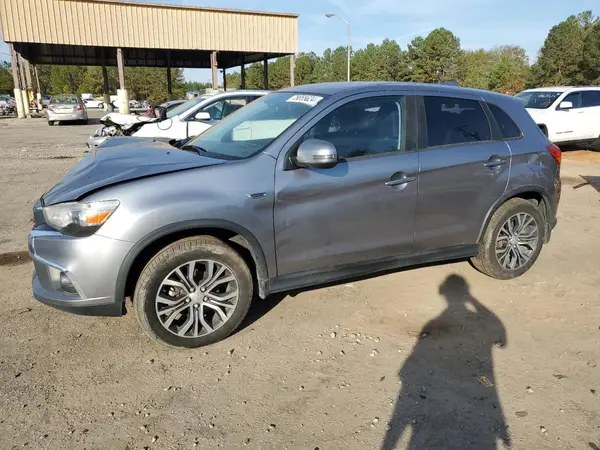 JA4AP3AU0HZ064933 2017 MITSUBISHI OUTLANDER - Image 1