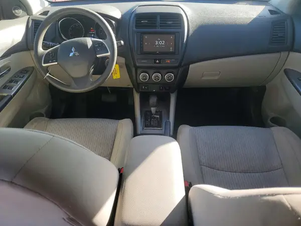 JA4AP3AU0JU011345 2018 MITSUBISHI OUTLANDER - Image 8