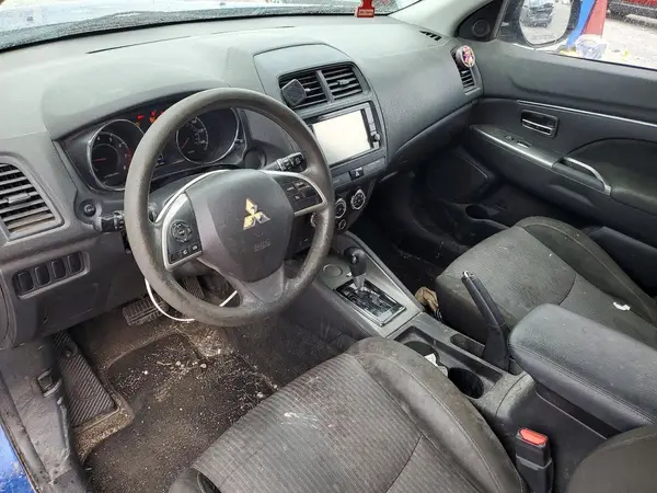 JA4AP3AU0JU012205 2018 MITSUBISHI OUTLANDER - Image 8