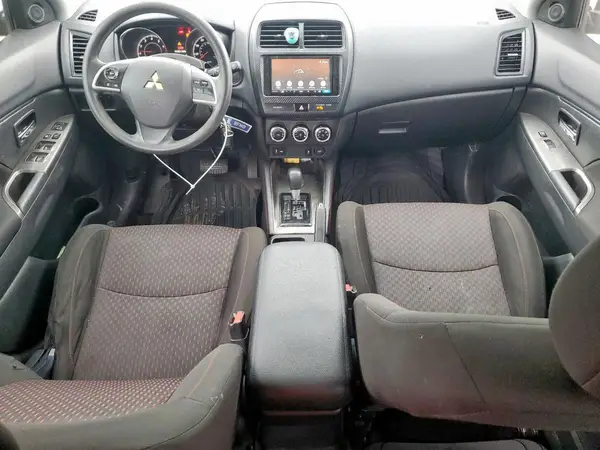 JA4AP3AU0JU021745 2018 MITSUBISHI OUTLANDER - Image 8