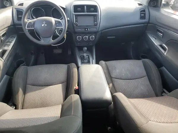 JA4AP3AU0JU024077 2018 MITSUBISHI OUTLANDER - Image 8