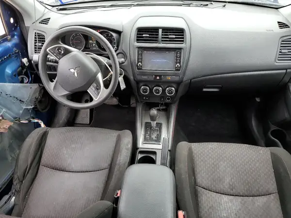 JA4AP3AU0JZ001644 2018 MITSUBISHI OUTLANDER - Image 8