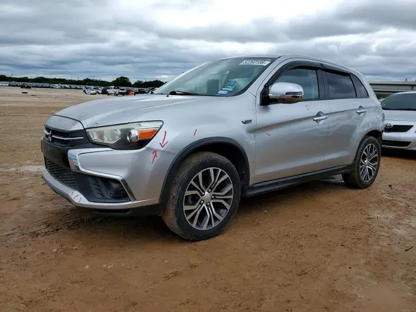 JA4AP3AU0JZ002289 2018 MITSUBISHI OUTLANDER - Image 1