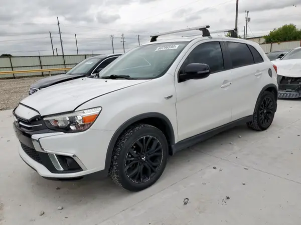 JA4AP3AU0JZ031405 2018 MITSUBISHI OUTLANDER - Image 1