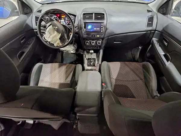 JA4AP3AU0KU009323 2019 MITSUBISHI OUTLANDER - Image 8