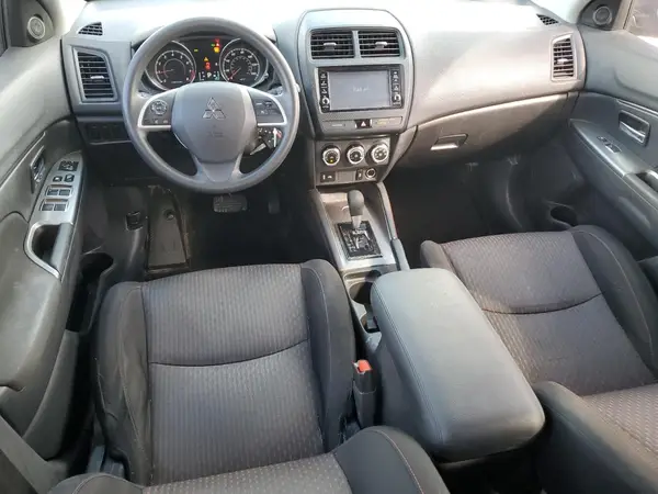 JA4AP3AU0KU018619 2019 MITSUBISHI OUTLANDER - Image 8
