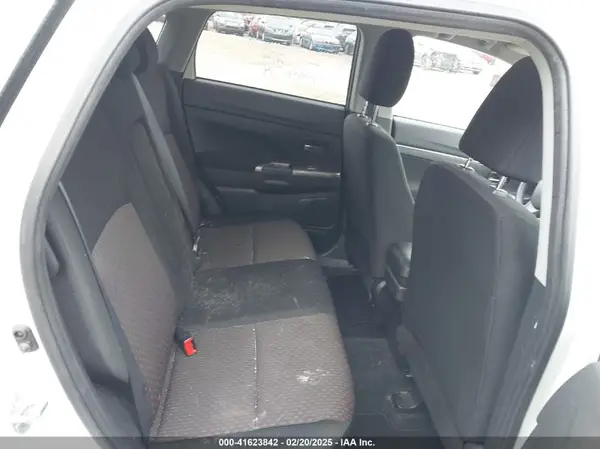 JA4AP3AU0KU019530 2019 MITSUBISHI OUTLANDER - Image 8