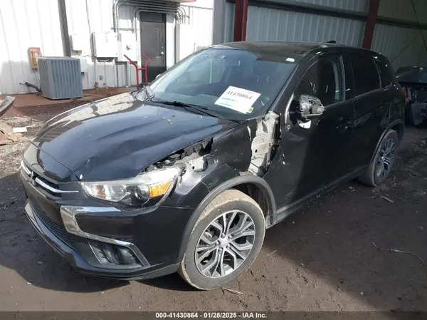 JA4AP3AU0KU023366 2019 MITSUBISHI OUTLANDER - Image 2