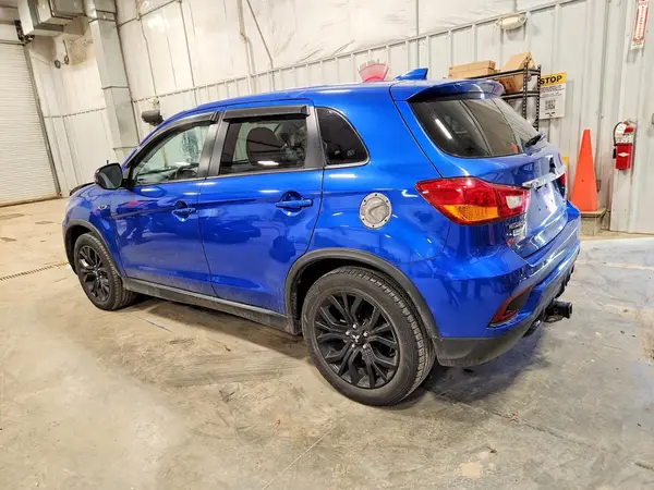 JA4AP3AU0KU025568 2019 MITSUBISHI OUTLANDER - Image 2