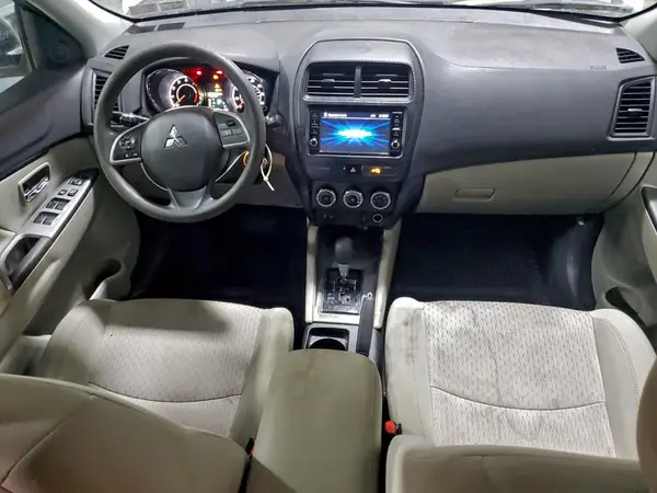 JA4AP3AU0KU026395 2019 MITSUBISHI OUTLANDER - Image 8