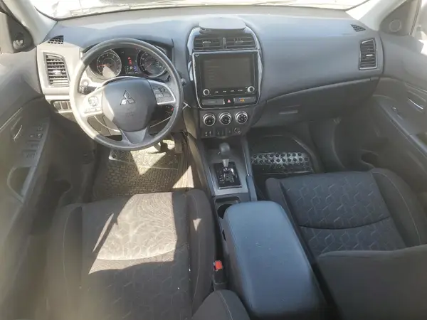 JA4AP3AU0LU003698 2020 MITSUBISHI OUTLANDER - Image 8