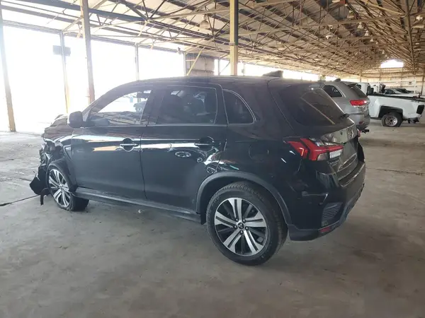 JA4AP3AU0LU009713 2020 MITSUBISHI OUTLANDER - Image 2