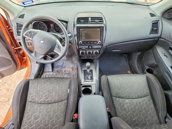 JA4AP3AU0LU009761 2020 MITSUBISHI OUTLANDER - Image 8