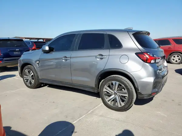 JA4AP3AU0LU013647 2020 MITSUBISHI OUTLANDER - Image 2