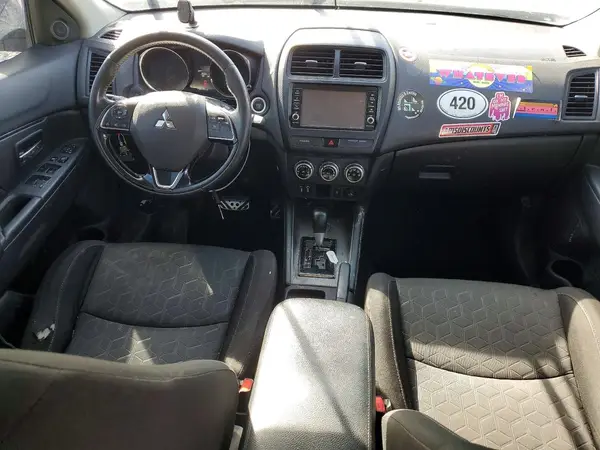 JA4AP3AU0LU026897 2020 MITSUBISHI OUTLANDER - Image 8