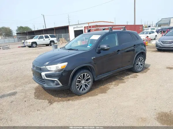 JA4AP3AU1GZ026237 2016 MITSUBISHI OUTLANDER - Image 2